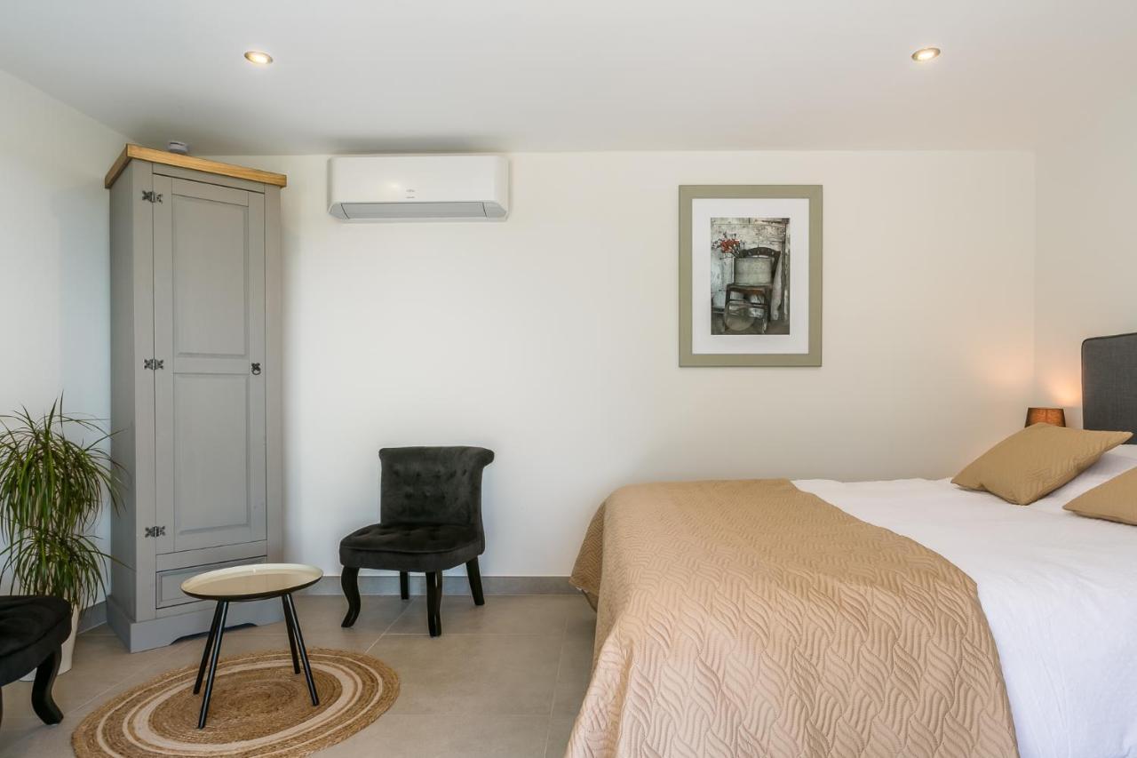 Villa Domitia Chambre D'Hotes Luberon Bonnieux Εξωτερικό φωτογραφία